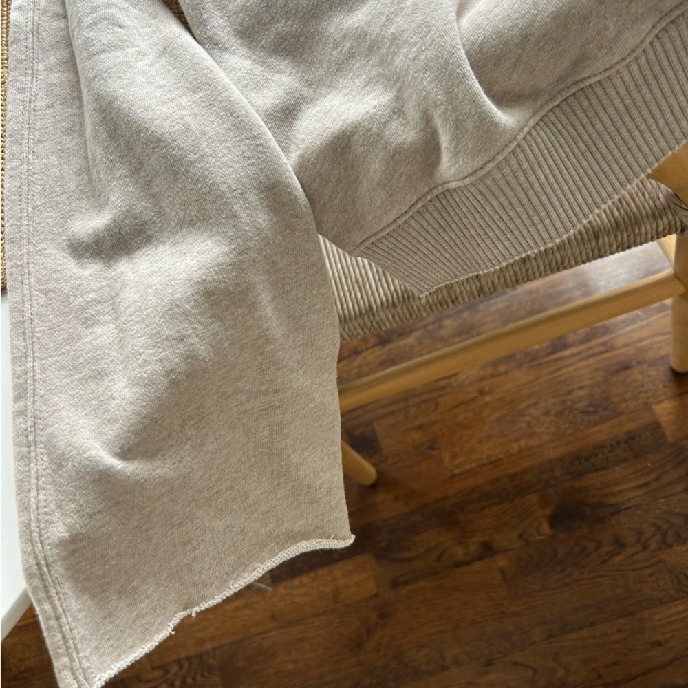 Spiritual Gangster cropped sweatshirt in heathered light tan, size small - Picture 3 of 8